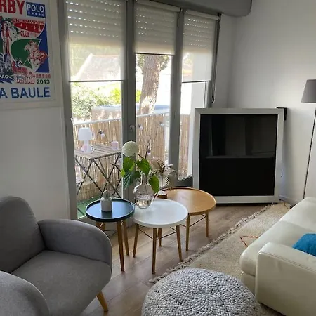 公寓 De Charme Sous Les Pins Au Calme La Baule