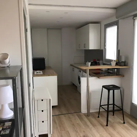 De Charme Sous Les Pins Au Calme Apartman